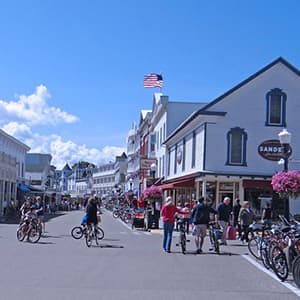 Mackinac Island & the Great Lakes